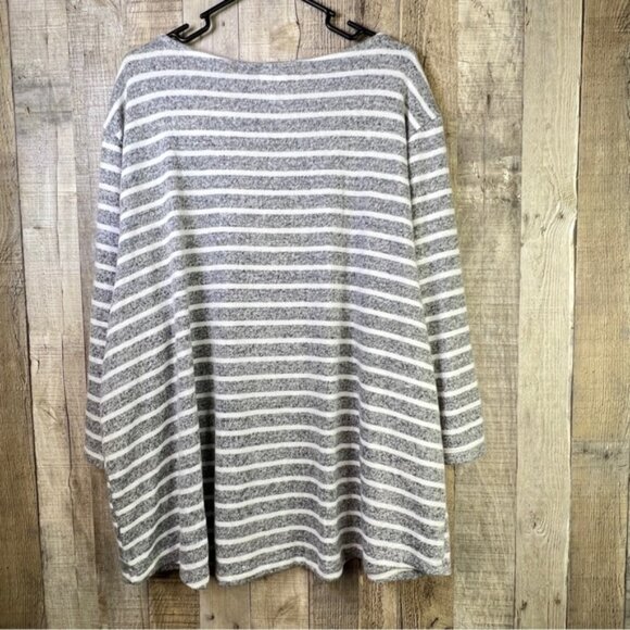 Wishing You A Very Magical Season 3X Christmas Gray & White Striped Sweater - Picture 2 of 11